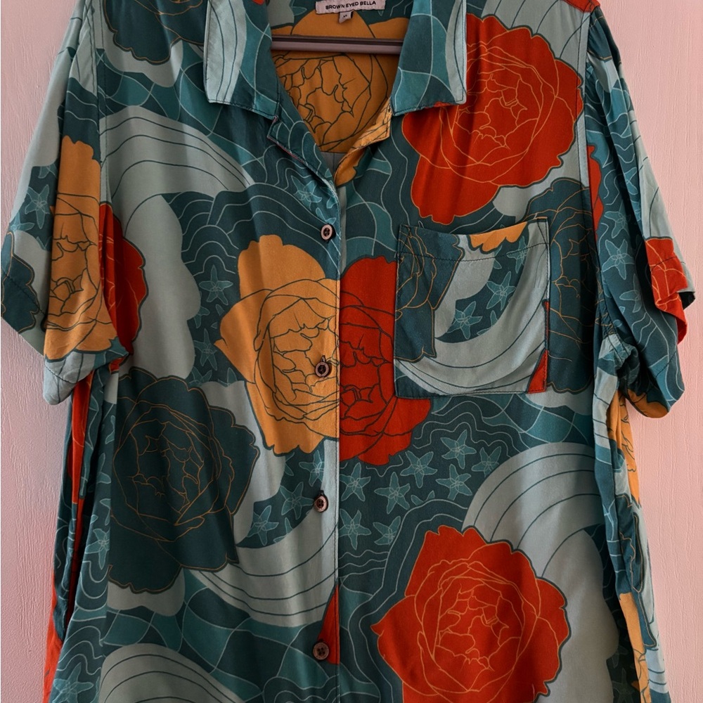 Brown Eyed Bella Aloha Button Down Shirt
